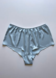 SILKY SATIN SHORTS LIGHT BLUE