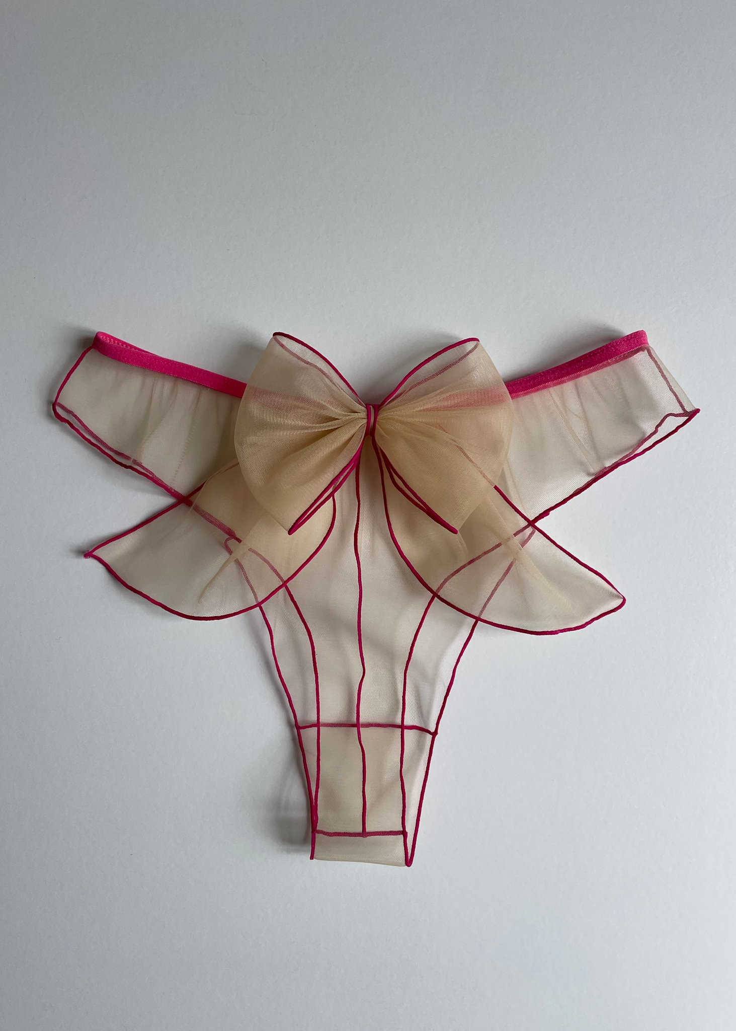 BOW STRING NUDE FUCHSIA
