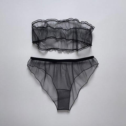 BLACK DIAMOND  SET BANDEAU AND KNICKERS